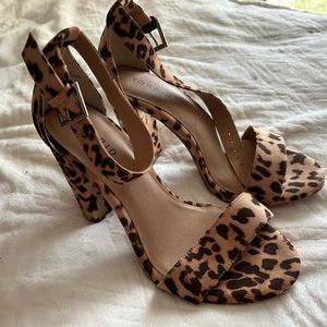 Leopard heels